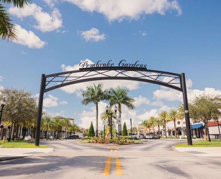 The Shops at Pembroke Gardens | Federal Realty Investment Trust